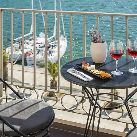 Argostoli Marina Suites ภายนอก รูปภาพ