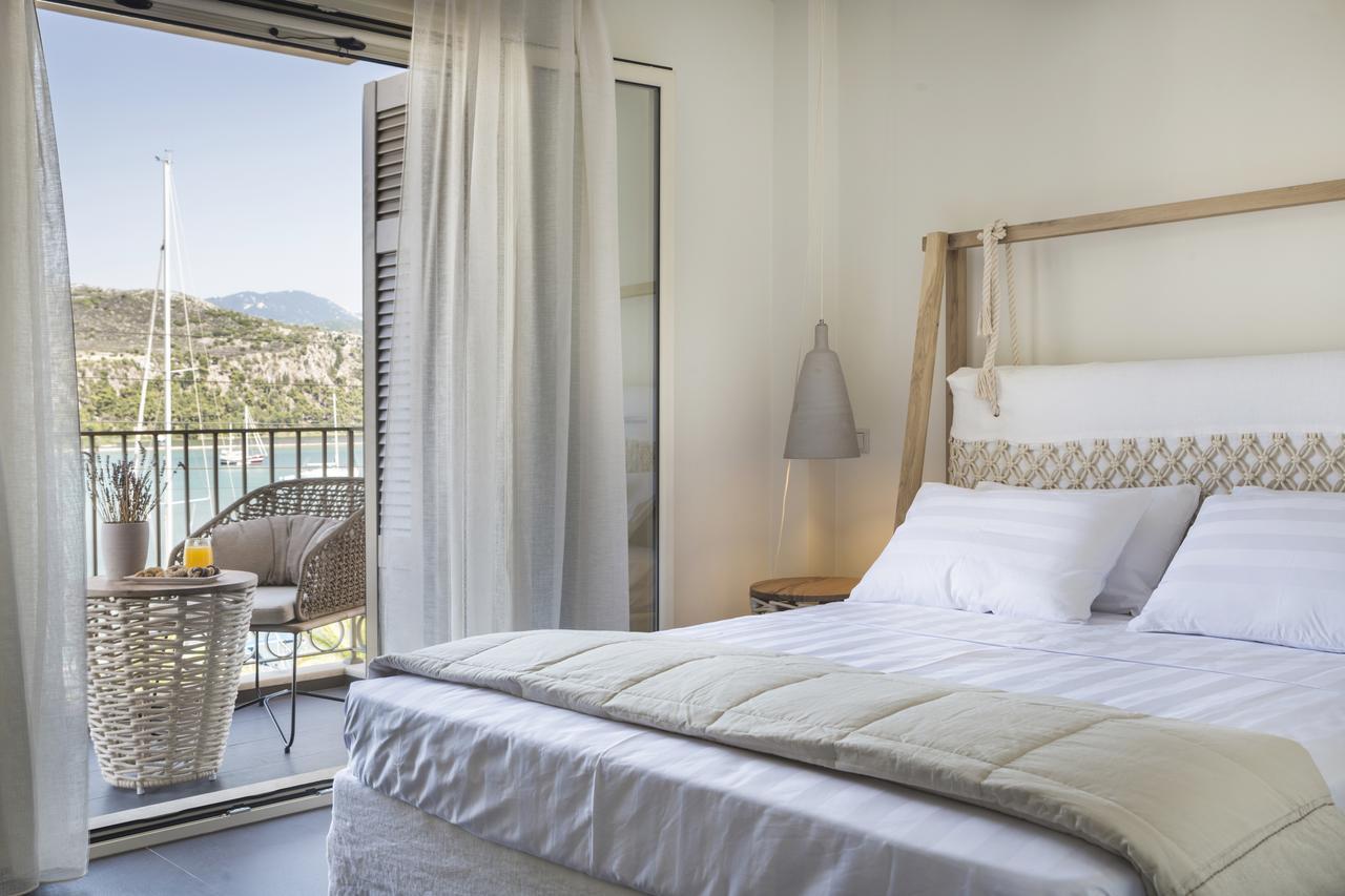 Argostoli Marina Suites ภายนอก รูปภาพ