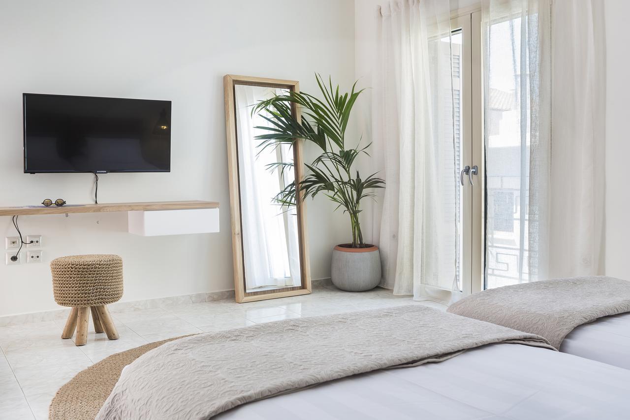 Argostoli Marina Suites ภายนอก รูปภาพ